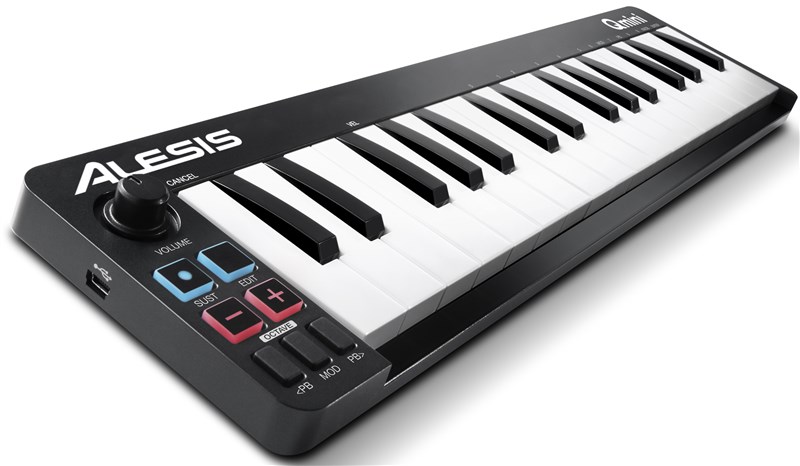 Alesis Q Mini 32-Key USB Keyboard - Angle View