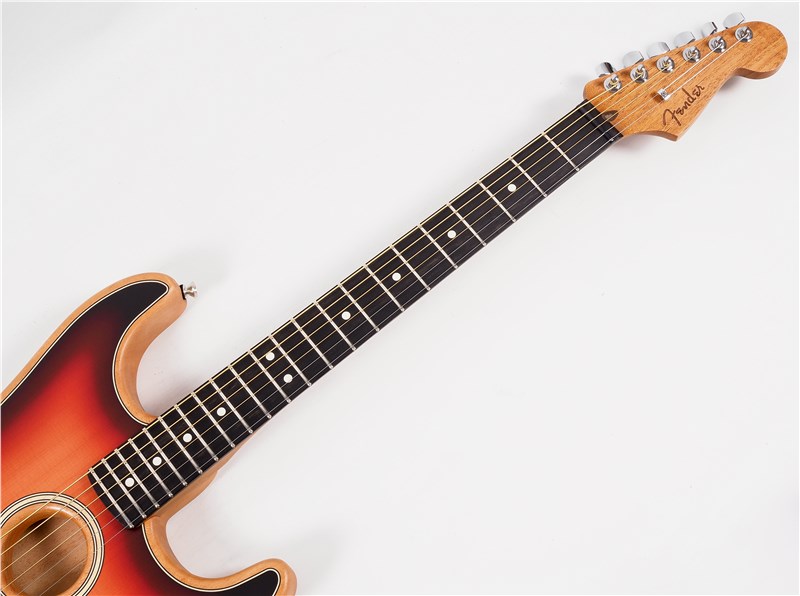 Fender Acoustasonic Strat 3-Colour Sunburst 7