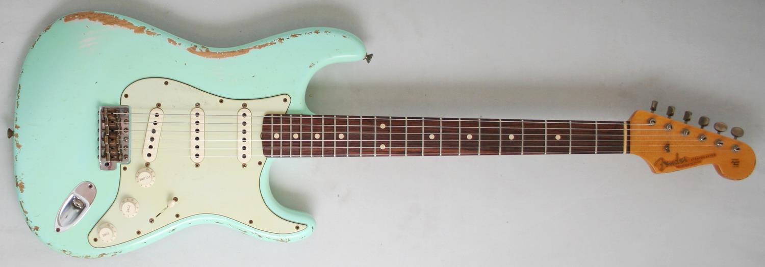 Fender Custom Shop 62 Stratocaster Heavy Relic Surf Green 9472