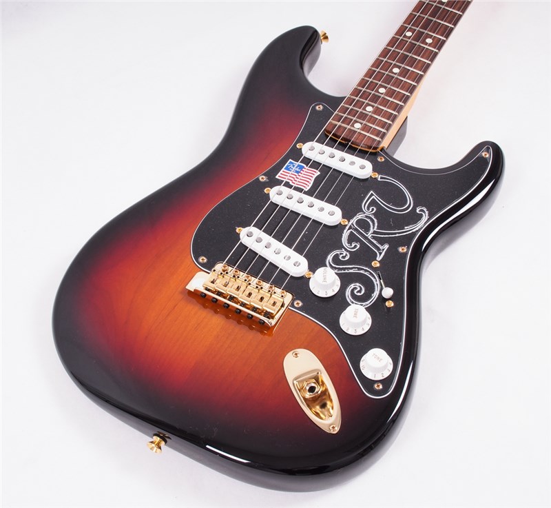 FenderSRVStrat3CSburst04