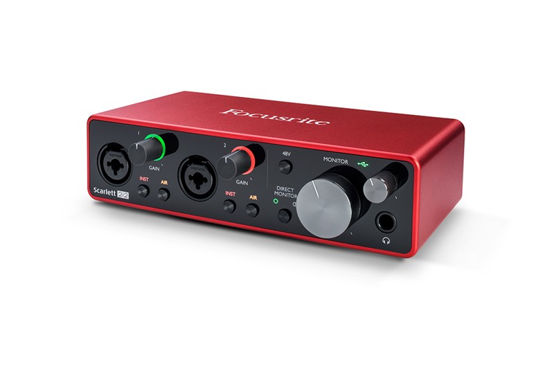 Focusrite Scarlett 2i2 USB, right view