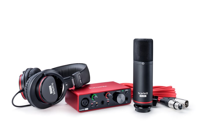 Focusrite Scarlett Solo Studio Pack, top view