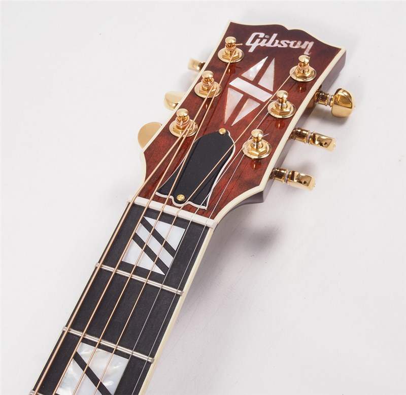 GibsonAcousticParlorChromaBB_6