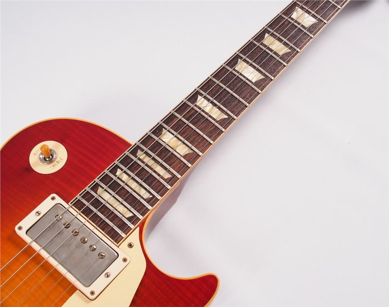 Gibson60LPStandVOSWCSburst_7