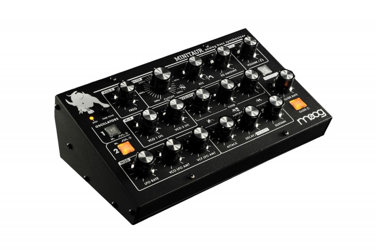  Moog Minitaur Analog Bass Synthesizer