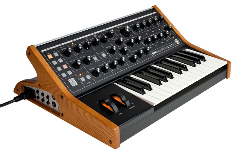 Moog Subsequent 25, left slant view