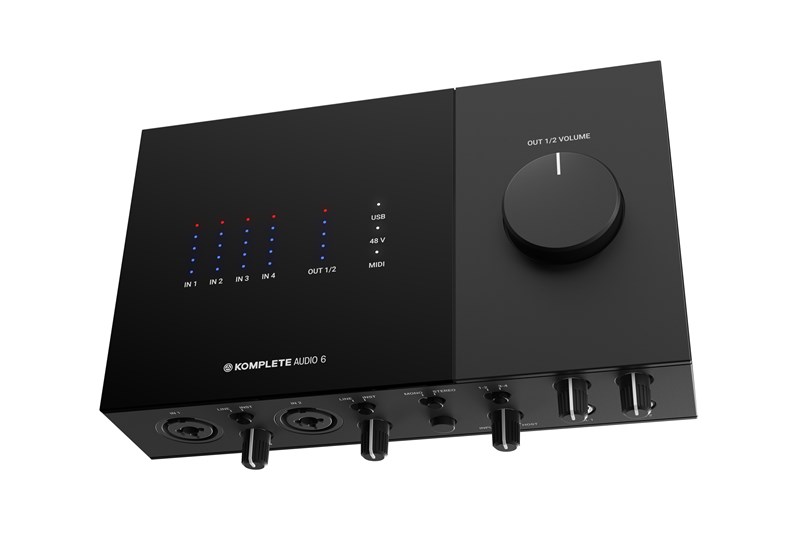 Native Instruments Komplete Audio 6, top view