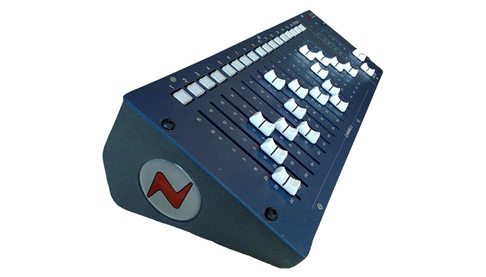 NEVE 8804 fader