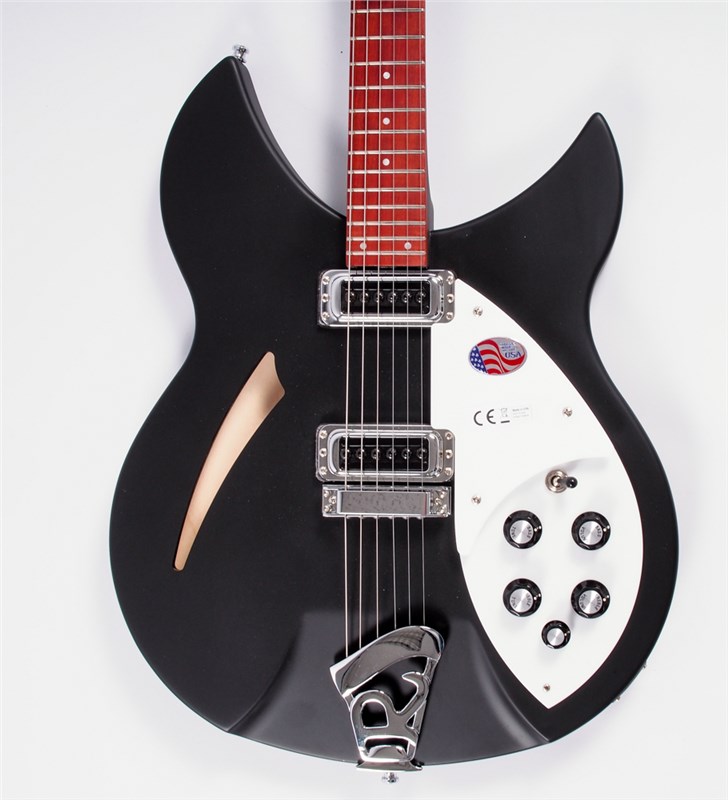 Rickenbacker330LtdMBlk_2