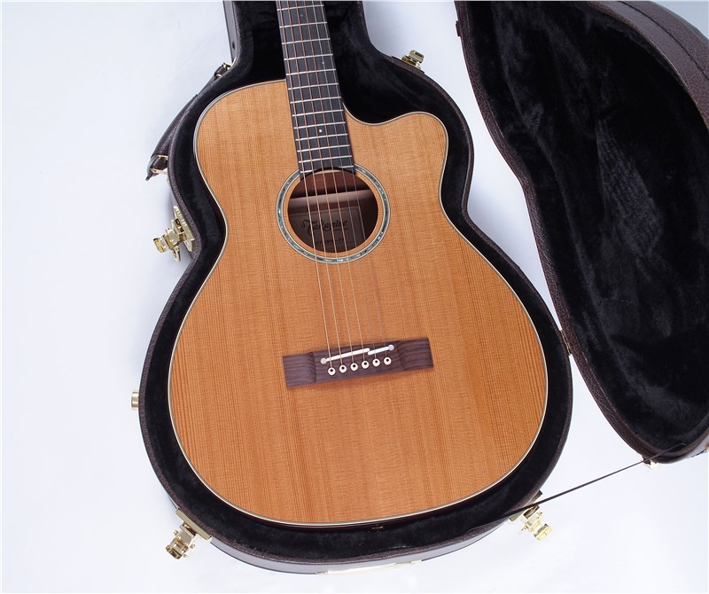 TakamineTKEF740FSTT-Case2