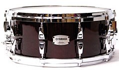 yamaha-absolute-walnut-snare-drum