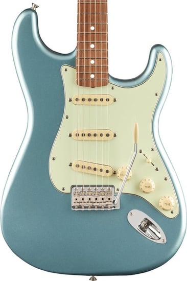 Fender Vintera '60s Stratocaster, Pau Ferro, Ice Blue Metallic
