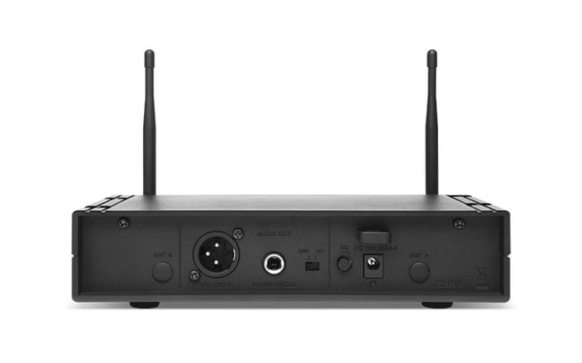 Alto Radius 100 Wireless Microphone System