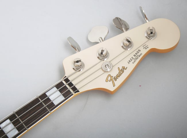 Fender 2013 Japan Limited Edition '66 Jazz Bass (Aged Olympic White)