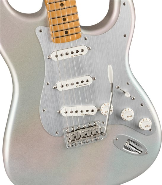 Fender Artist Series H.E.R Strat Chrome Glow