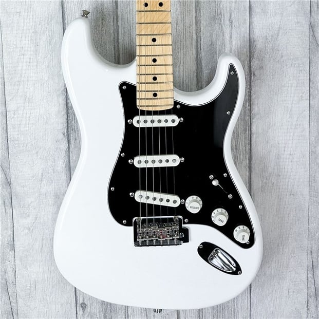 Fender FSR Made in Japan Hybrid II Stratocaster, Arctic Whit