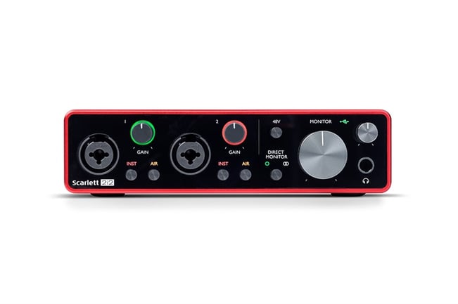 Focusrite Scarlett 2i2 USB, front view