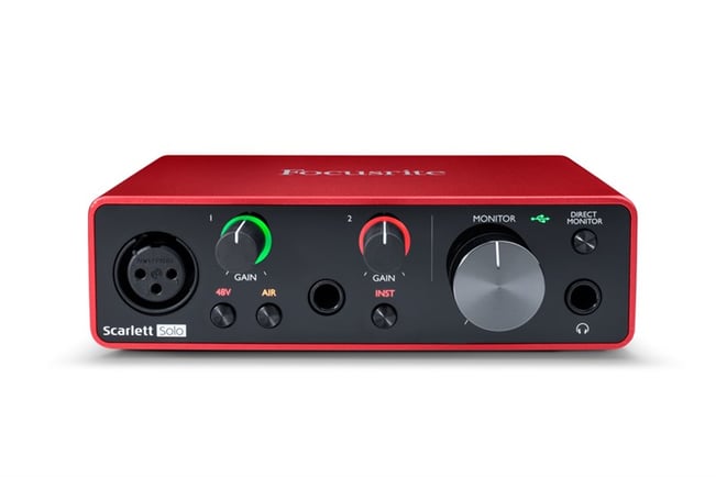 Focusrite Scarlett Solo, front view