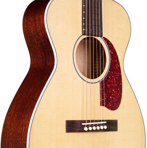 Guild M-40E Troubador Electro Acoustic