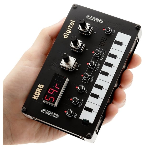 Korg NuTekt NTS-1, hand size