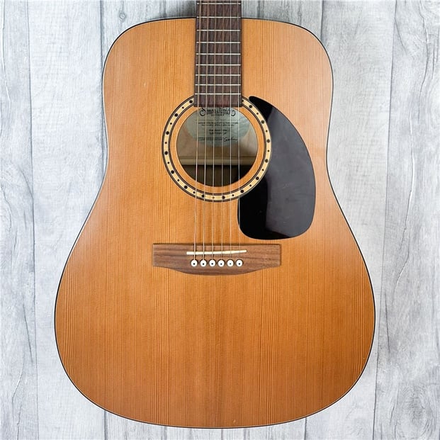 Simon and Patrick Woodland Series Cedar Dreadnought, Second-Hand